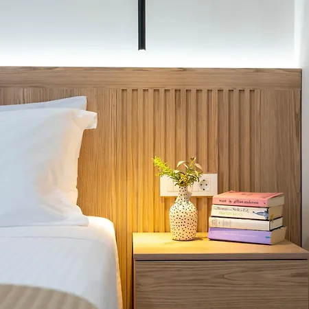 Aelia Apartment